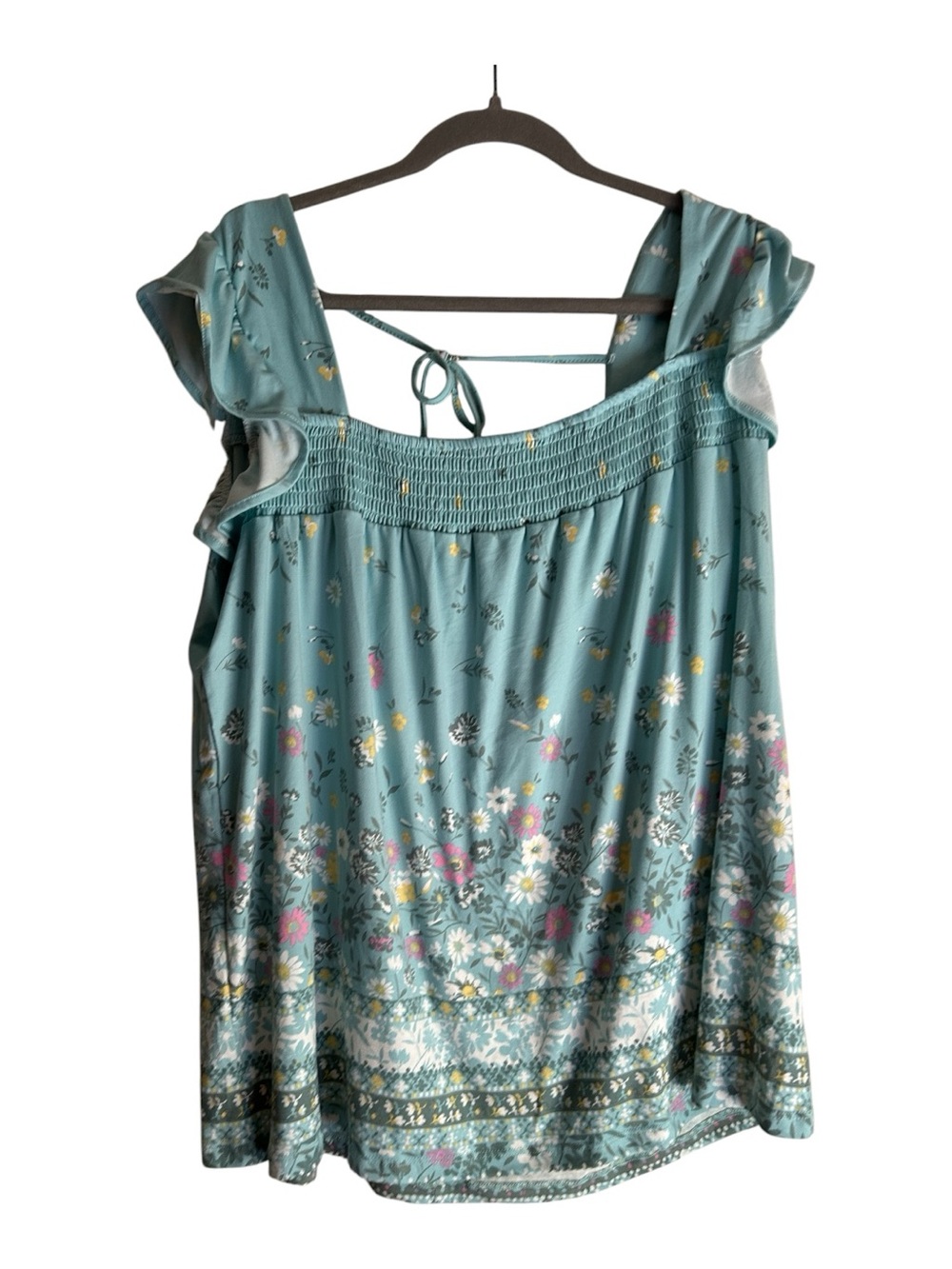 Absolutely Famous Size 1X Teal Floral Smocked Top